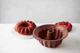 POINT-VIRGULE TULBANDVORM UIT PLATINUM SILICONE VINTAGE MAROON Ø 24CM_