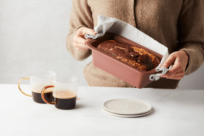 POINT-VIRGULE CAKEVORM UIT PLATINUM SILICONE VINTAGE MAROON 22X12X7CM