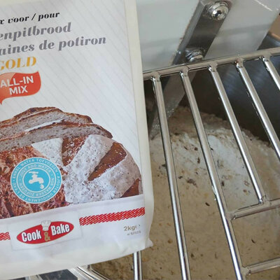 ALL-IN MIX VOOR POMPOENPITBROOD GOLD 2 KG